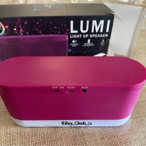 LUMI Light Up Speaker Color Changing LED Rechargeable Pink